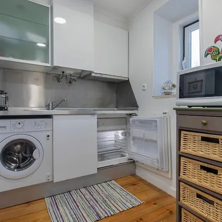 Charming & Cozy - Alfama | By Airnest * リスボン