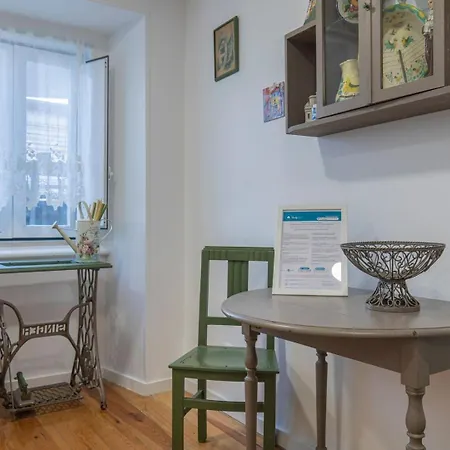דירה Charming & Cozy - Alfama | By Airnest