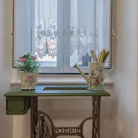 Charming & Cozy - Alfama | By Airnest דירה ליסבון