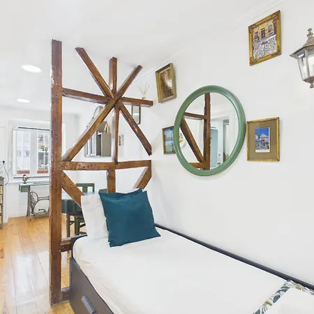Charming & Cozy - Alfama | By Airnest דירה *